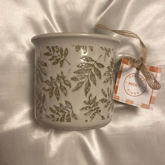 Other - MRKT Floral Mug
